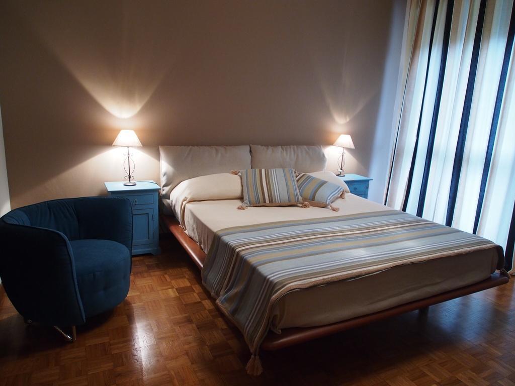 Ferienwohnung Provenzale Desenzano del Garda Zimmer foto